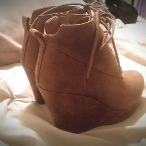 Wedge booties